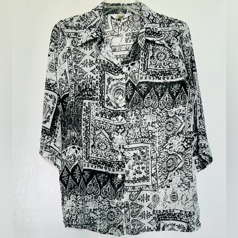 Alia Black&White Floral/Geometric Patterned Button-up Women's Top Size 8P